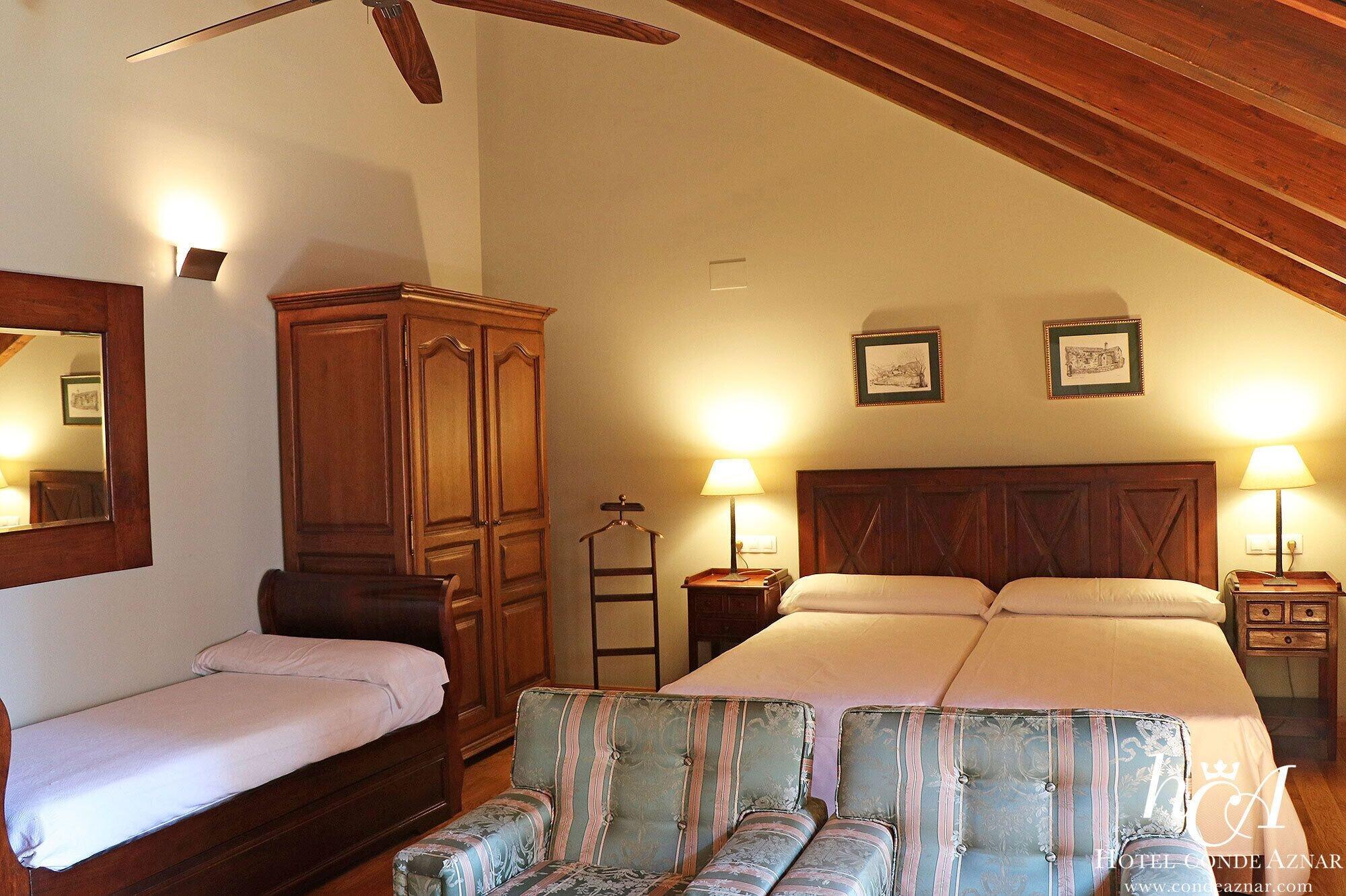 Conde Aznar Hotel ฮากา ภายนอก รูปภาพ